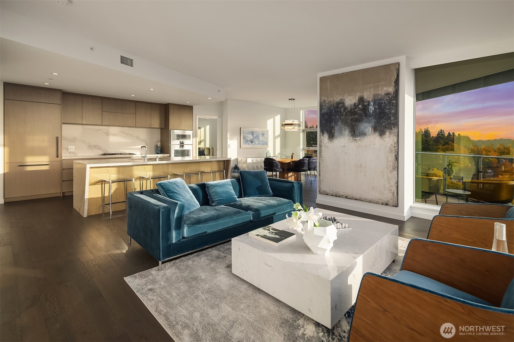 188 Bellevue Way NE #707, Bellevue, WA 98004