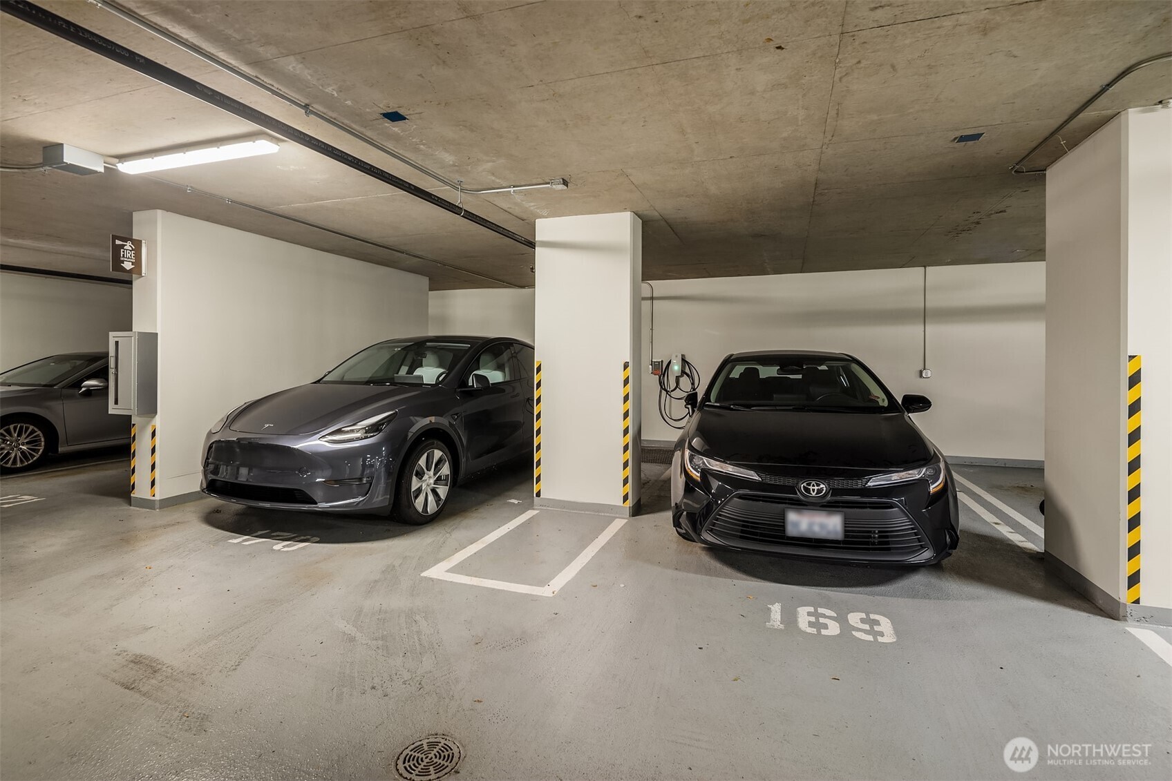 188 Bellevue Way NE #707, Bellevue, WA 98004