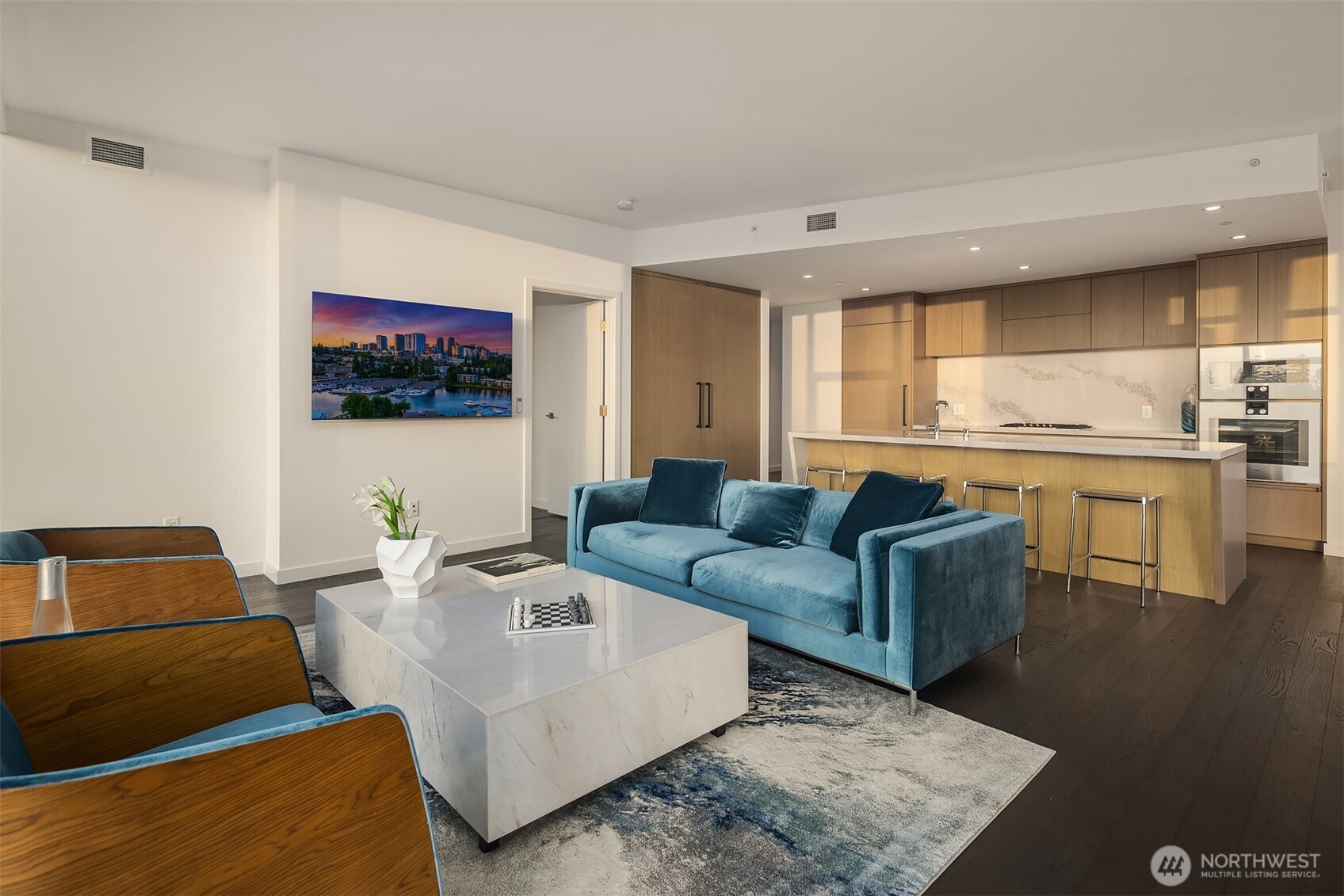 188 Bellevue Way NE #707, Bellevue, WA 98004