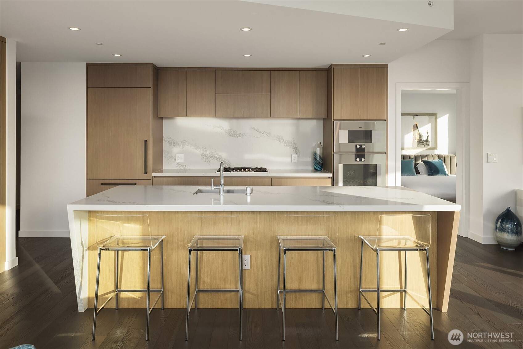 188 Bellevue Way NE #707, Bellevue, WA 98004