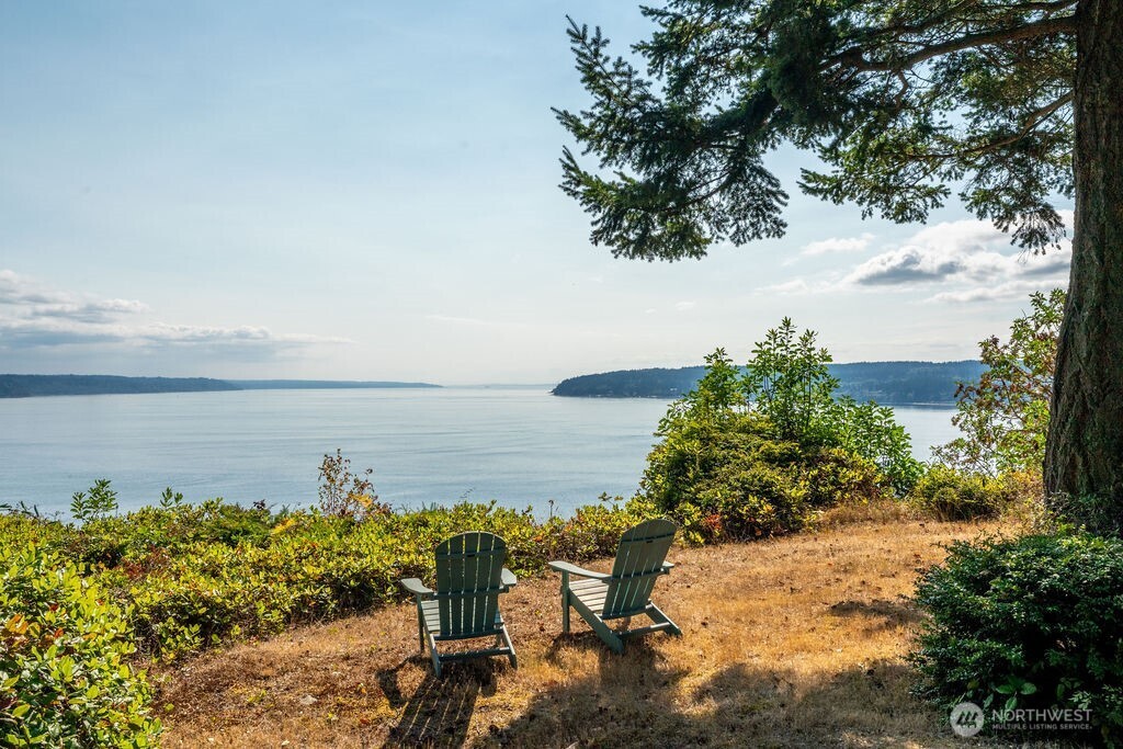 26 G Sound Place , Hat Island, WA 98206