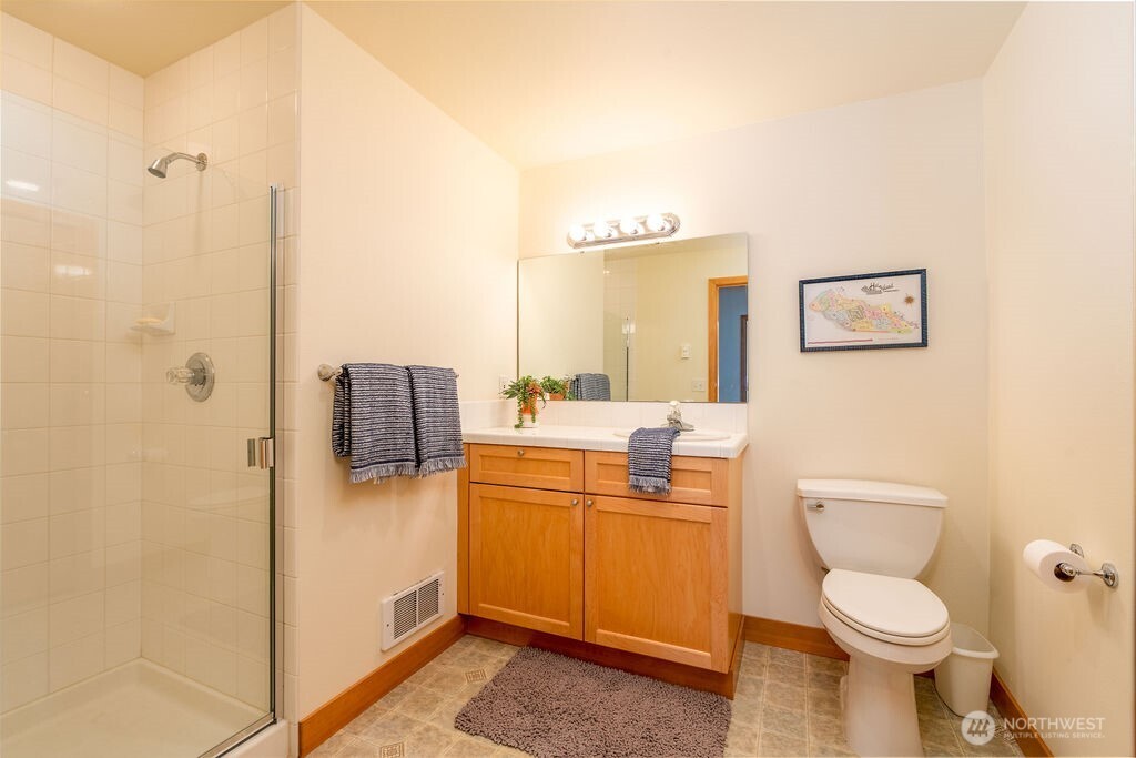 26 G Sound Place , Hat Island, WA 98206