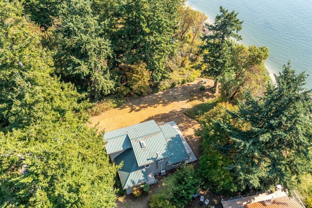 26 G Sound Place , Hat Island, WA 98206