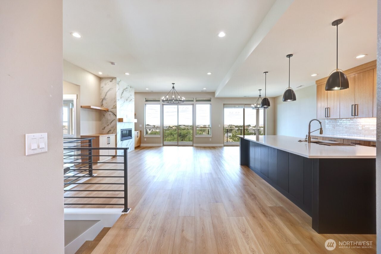 33509 J Place NW, Ocean Park, WA 98640