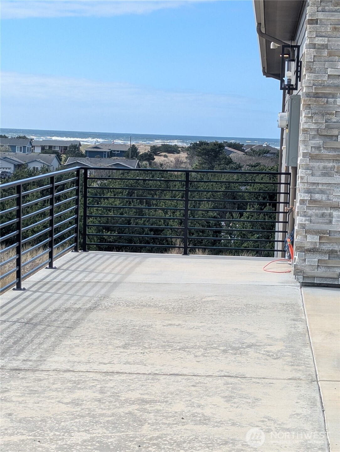 33509 J Place NW, Ocean Park, WA 98640