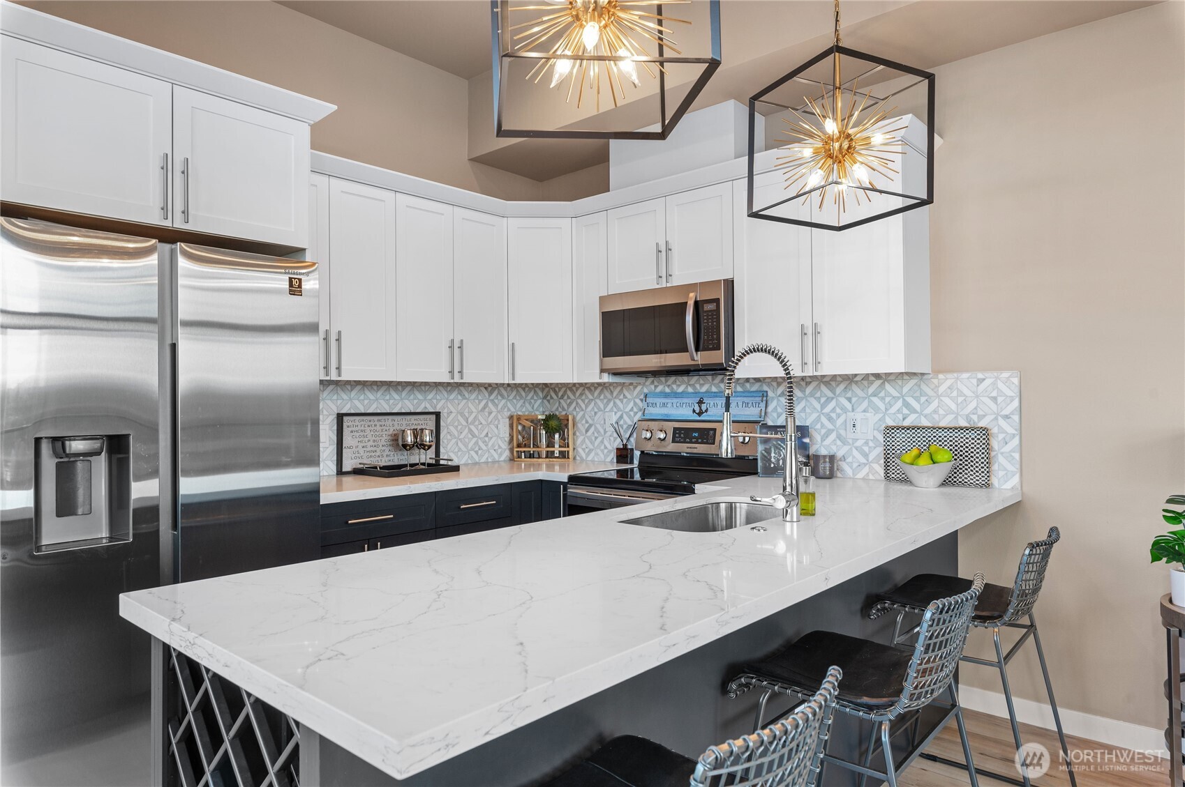 1157 Wheaton Way , Bremerton, WA 98310