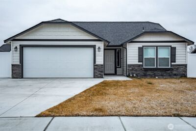 4240 W Bufflehead blvd , Moses Lake, WA 98837