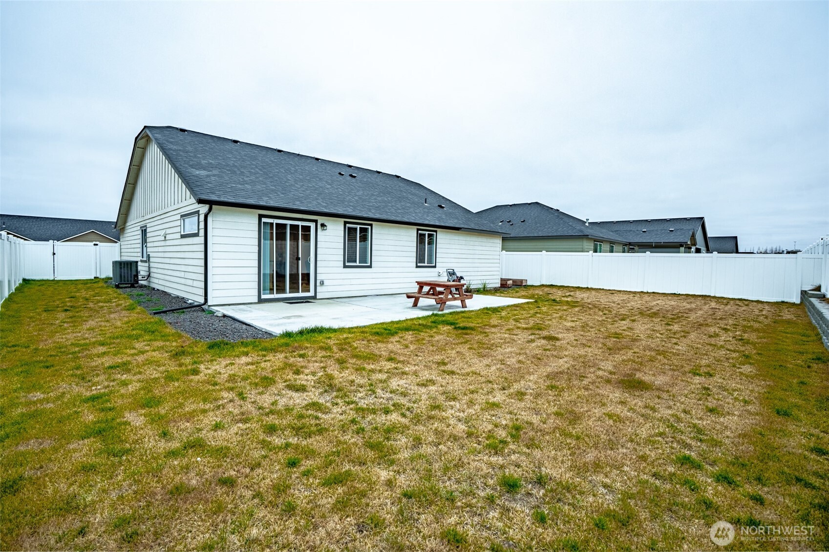 4240 W Bufflehead blvd , Moses Lake, WA 98837