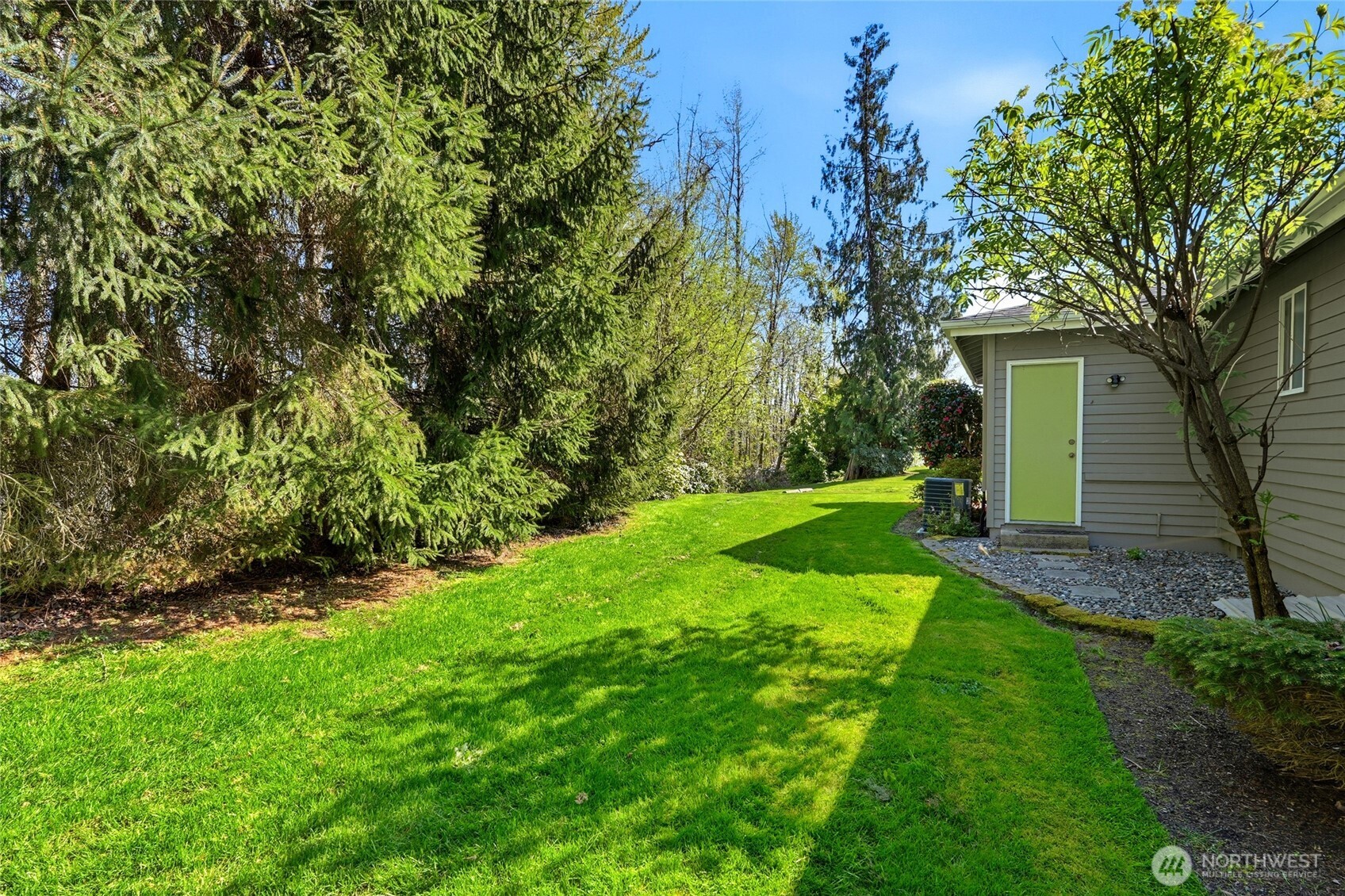 2901 Club Court #316, Mount Vernon, WA 98273