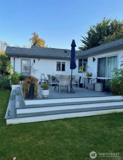 1819 7th Street W, Kirkland, WA 98033-4858 - Photo 2