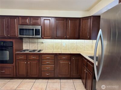 8930 7th Avenue SE, Everett, WA 98208 - Photo 7