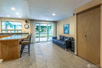 1808 Riverview Drive NE, Auburn, WA 98002 - Photo 11