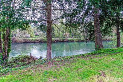1808 Riverview Drive NE, Auburn, WA 98002 - Photo 32
