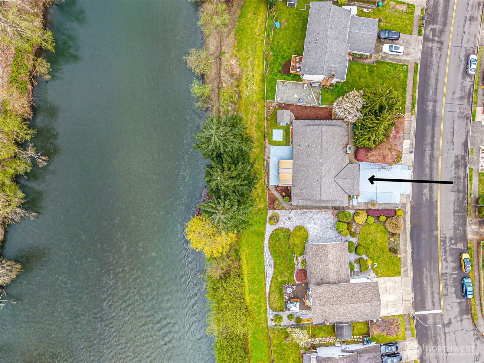 1808 Riverview Drive NE, Auburn, WA 98002