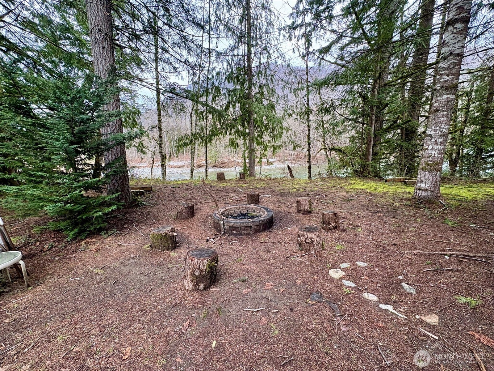 69022 NE Lowe Creek Road , Baring, WA 98224