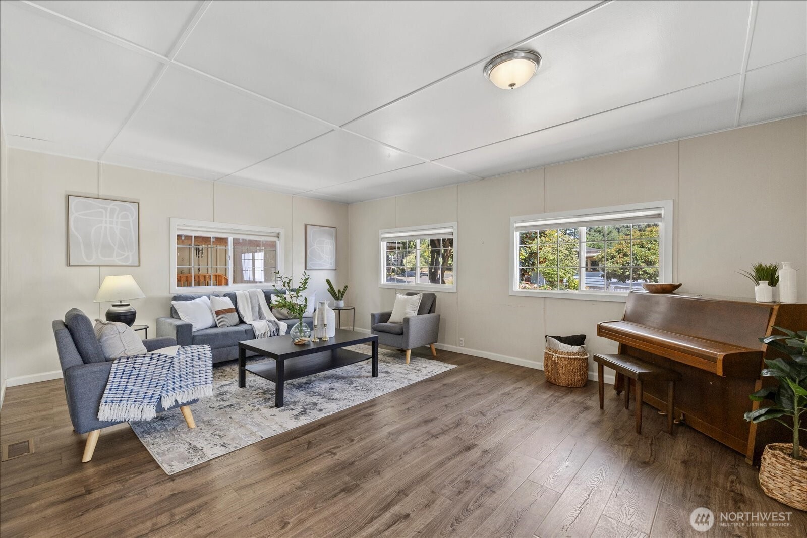 7301 NE 175th Street #112, Kenmore, WA 98028