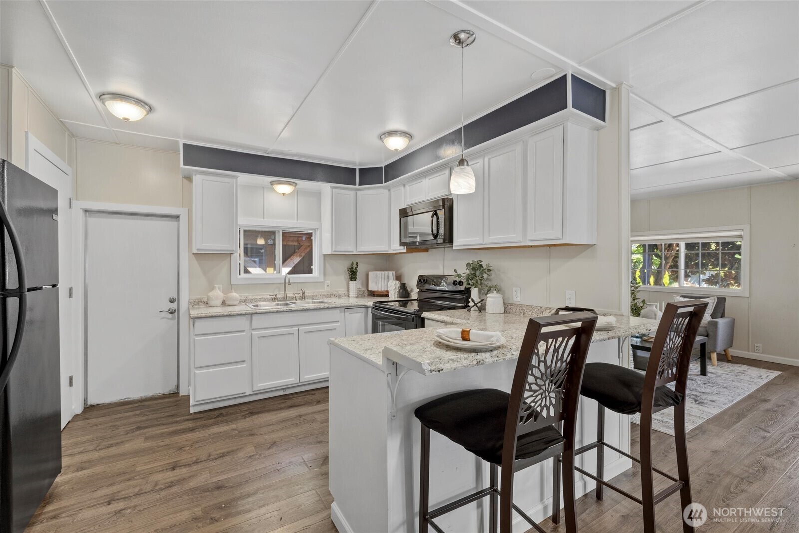 7301 NE 175th Street #112, Kenmore, WA 98028