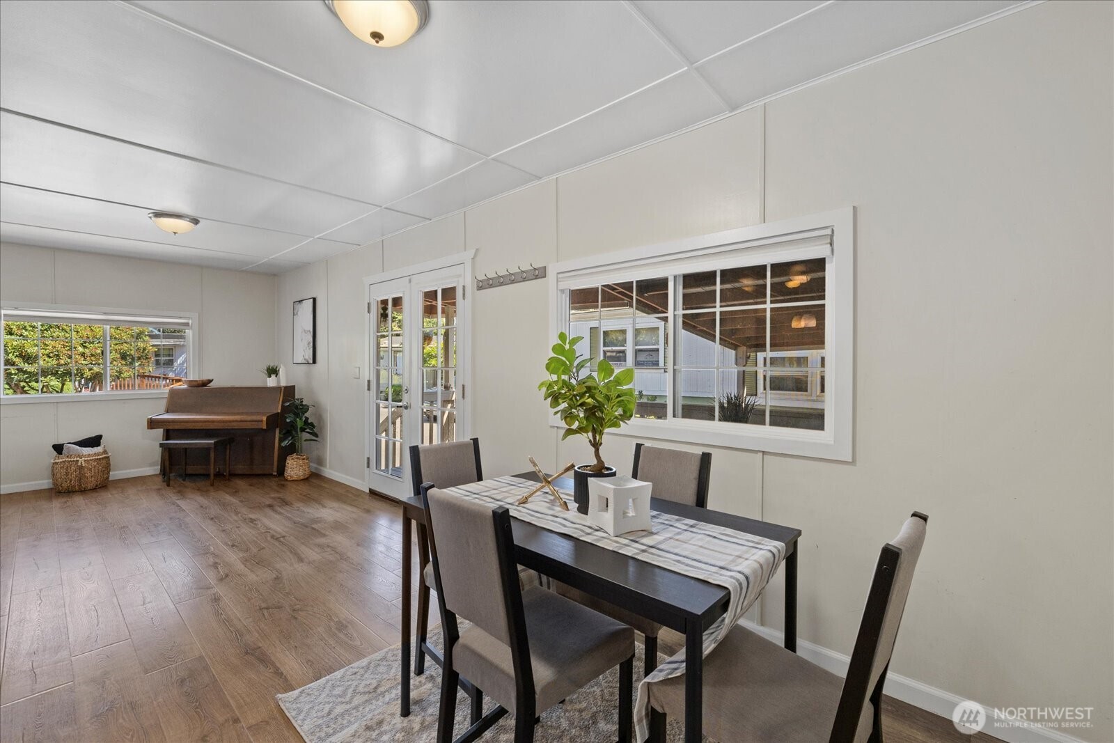 7301 NE 175th Street #112, Kenmore, WA 98028