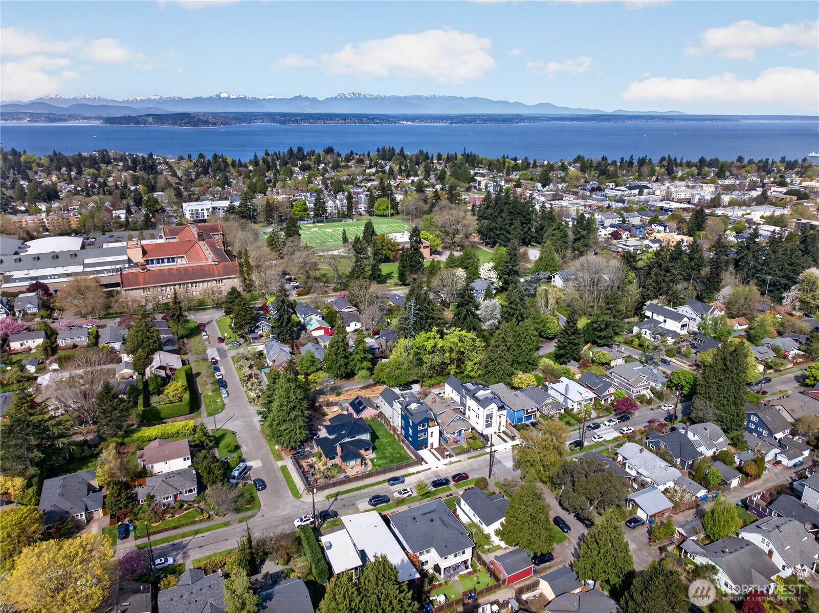 2931 39th Avenue SW, Seattle, WA 98116