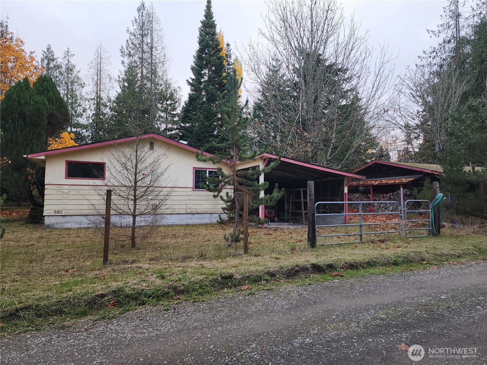 1844 Monroe Rd , Port Angeles, WA 98362