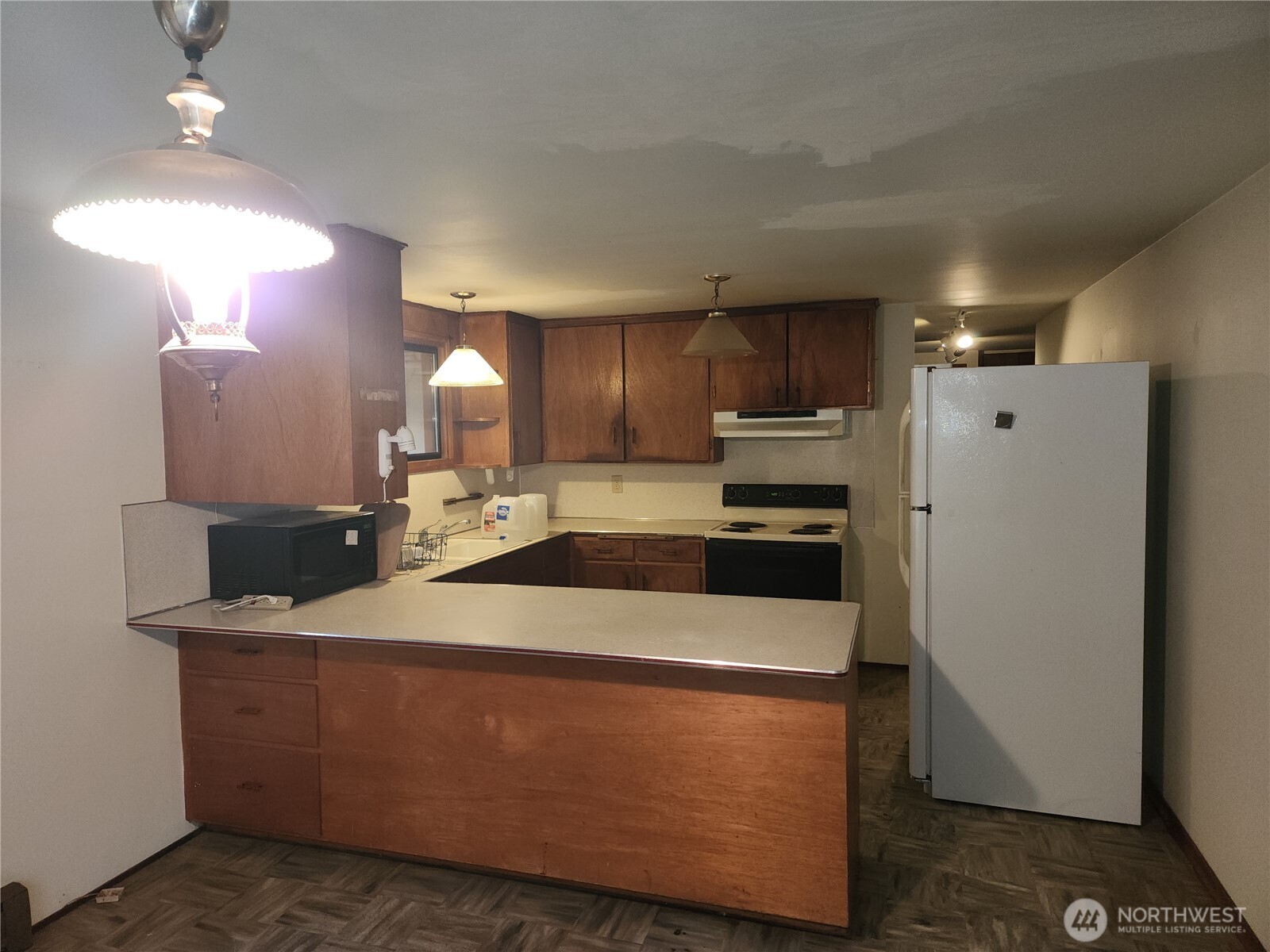 1844 Monroe Rd , Port Angeles, WA 98362