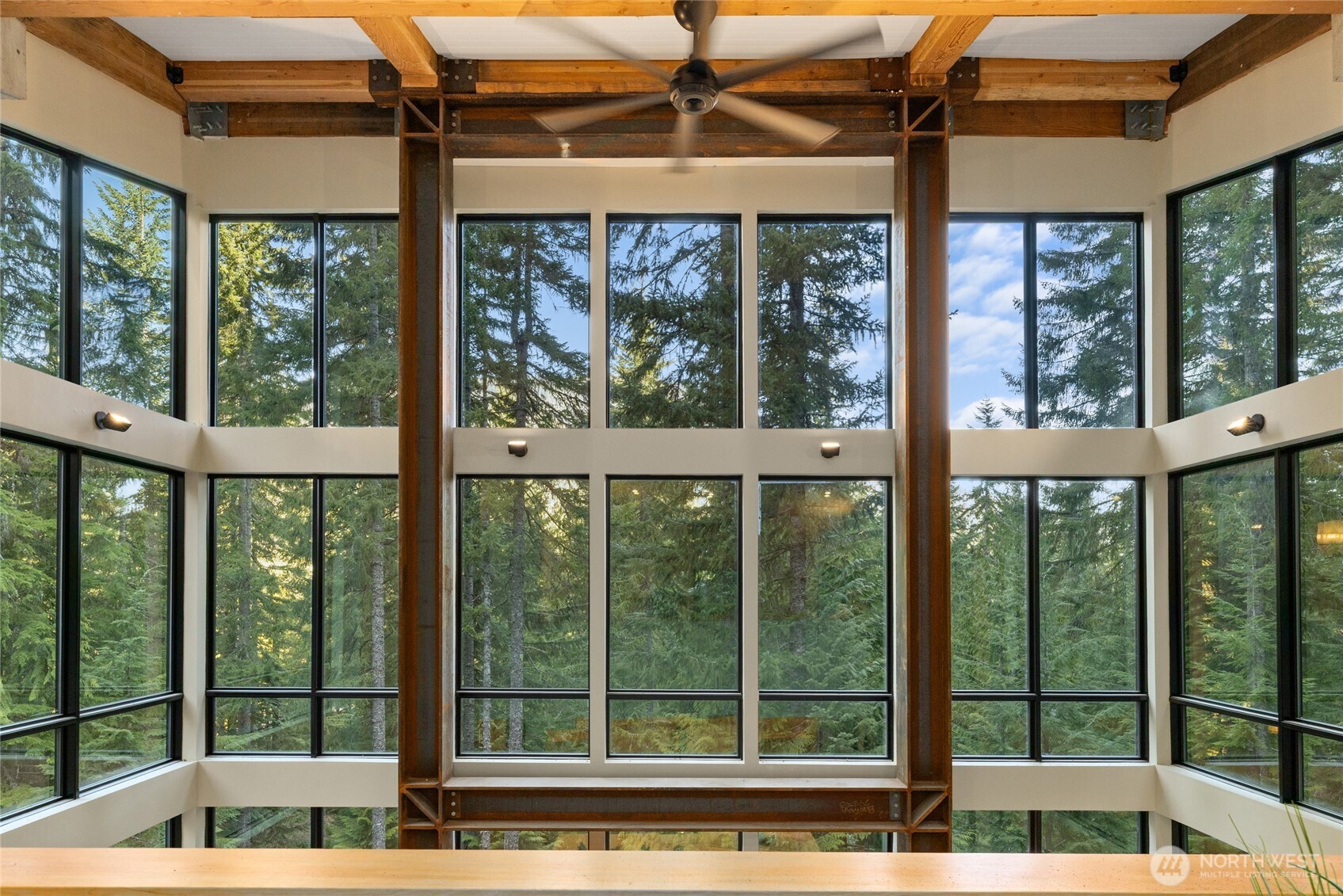 2982 Kachess Lake Road , Easton, WA 98925