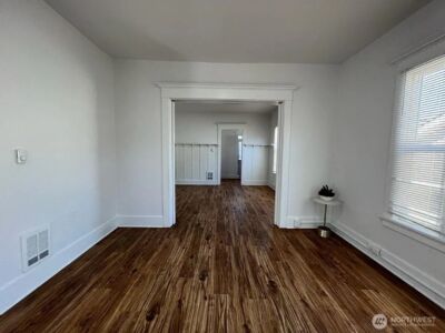1319 S 9 Street S, Tacoma, WA 98405 - Photo 11