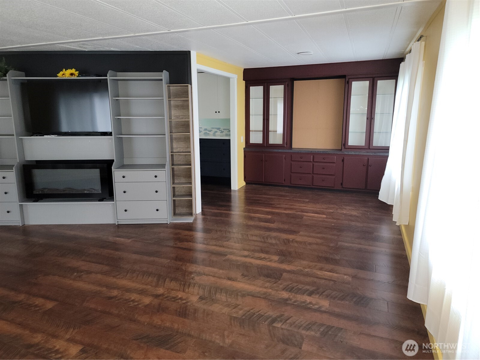 26506 Ridge Avenue , Ocean Park, WA 98640