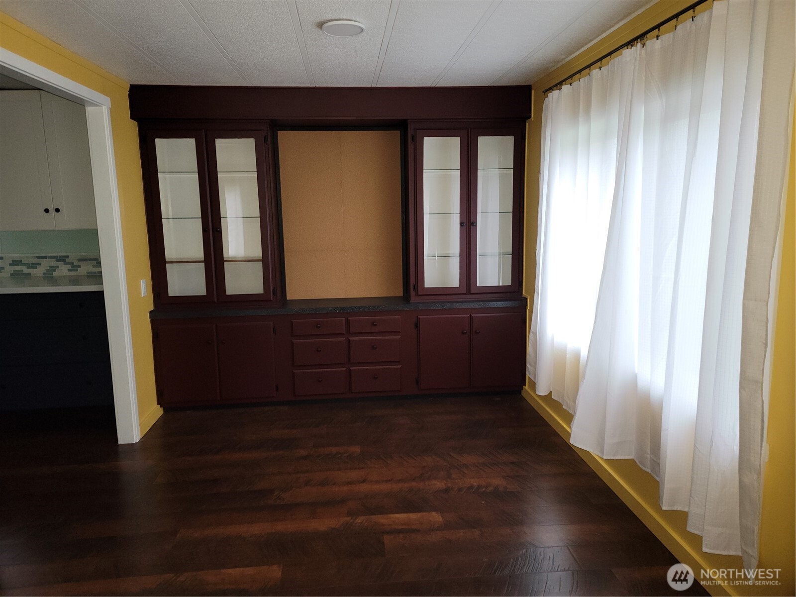 26506 Ridge Avenue , Ocean Park, WA 98640