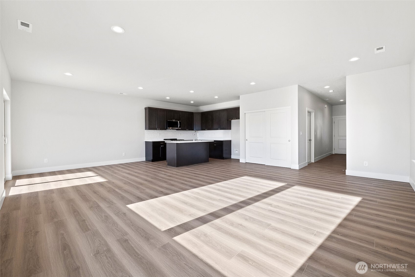 4247 W Sandy Court , Moses Lake, WA 98837