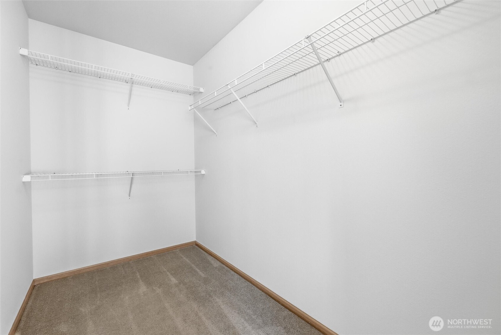 1804 SW Olive Street , Oak Harbor, WA 98277