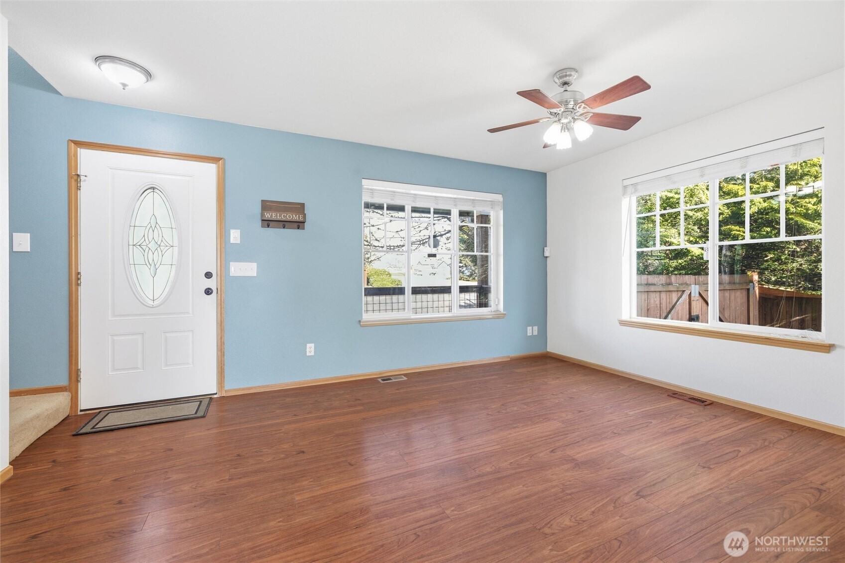 1804 SW Olive Street , Oak Harbor, WA 98277