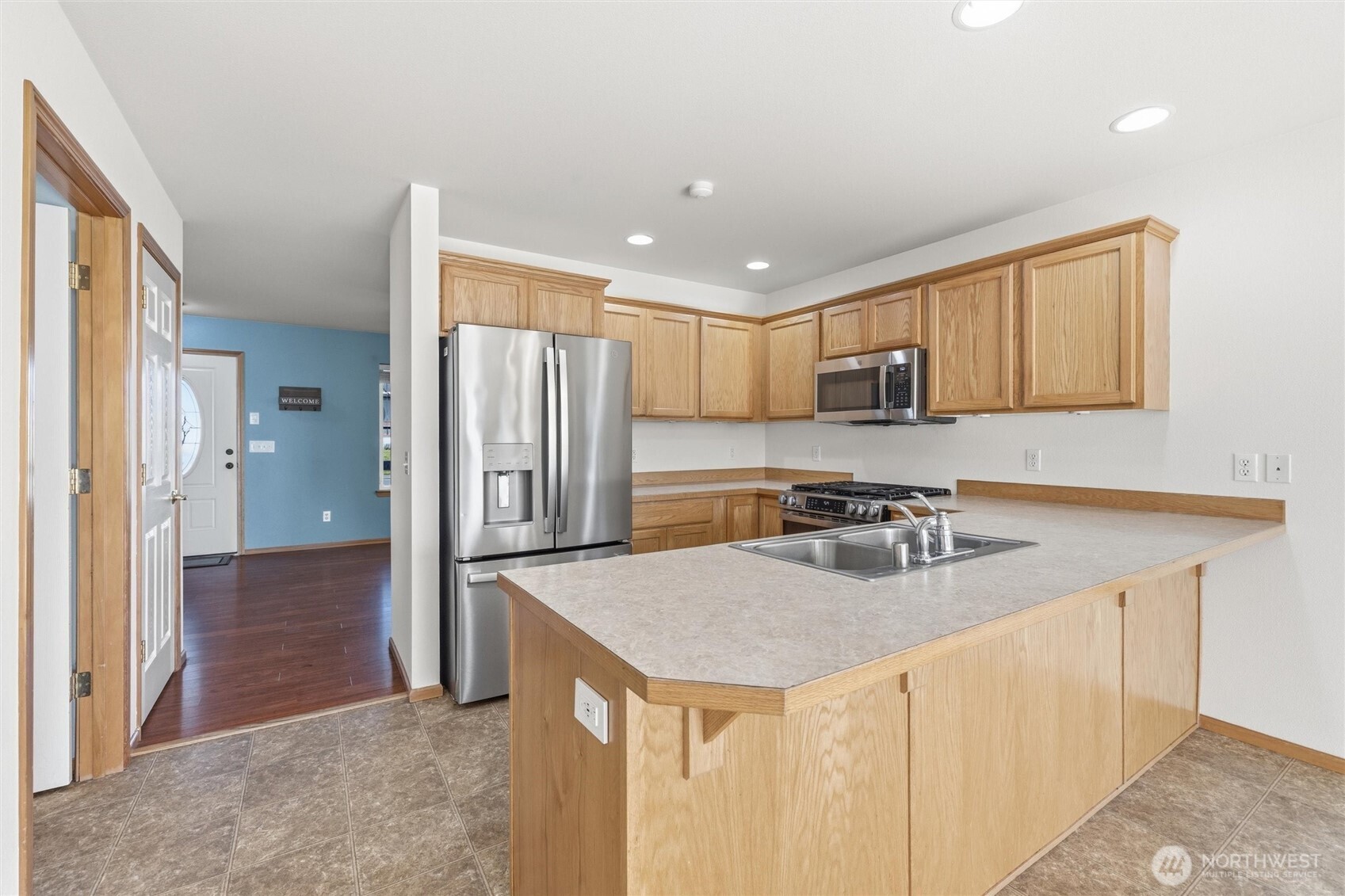 1804 SW Olive Street , Oak Harbor, WA 98277