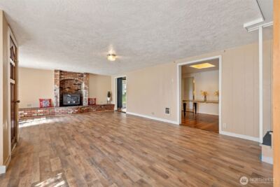 102 W Poplar Street , Shelton, WA 98584 - Photo 9