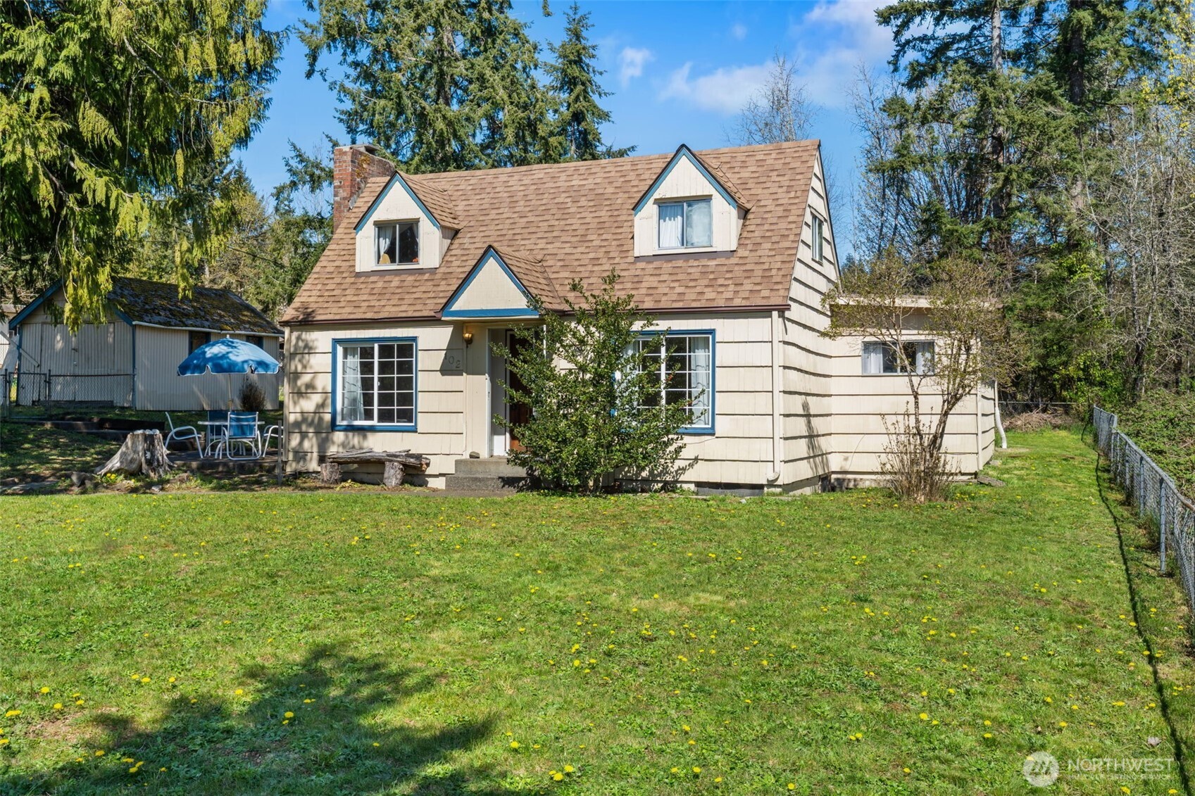 102 W Poplar Street , Shelton, WA 98584