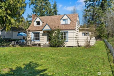 102 W Poplar Street , Shelton, WA 98584 - Photo 3