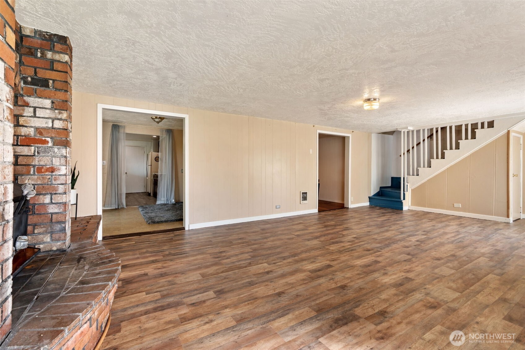 102 W Poplar Street , Shelton, WA 98584