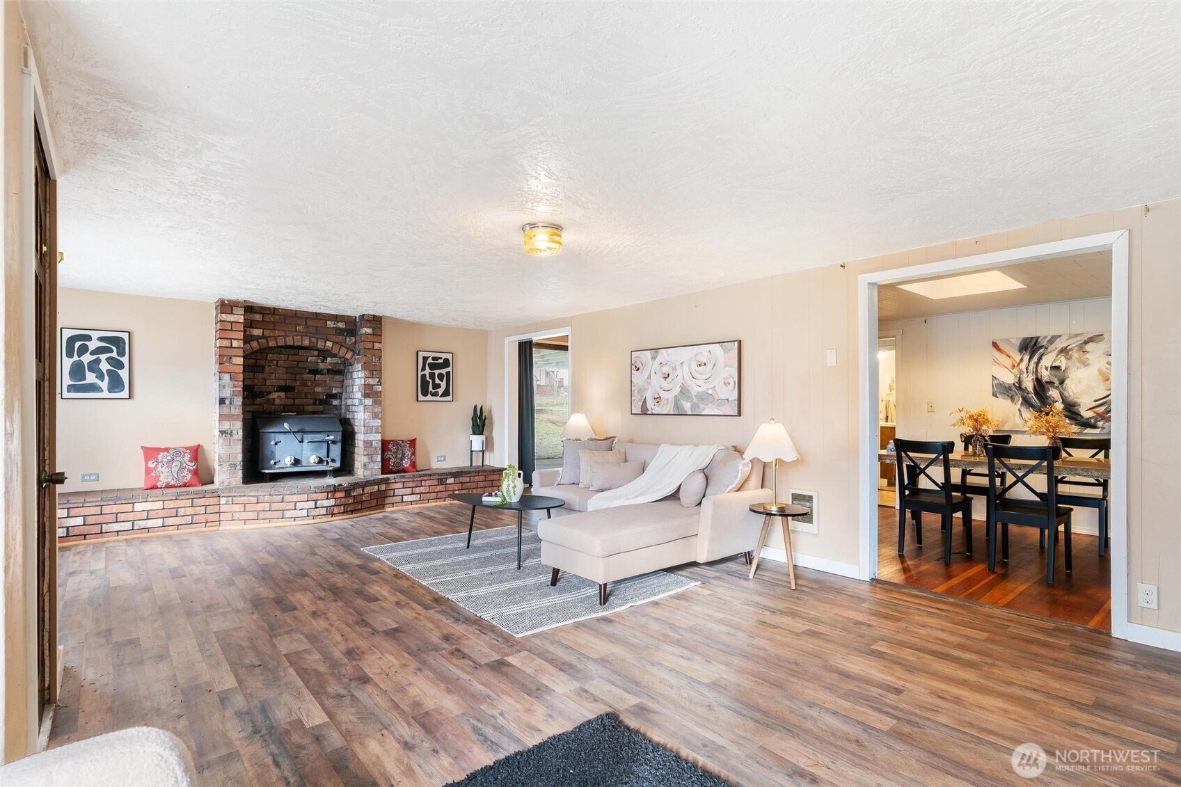 102 W Poplar Street , Shelton, WA 98584