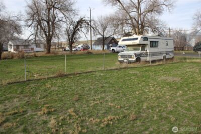 313 E Main , Lind, WA 99341 - Photo 5