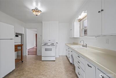 321 S Olympic Avenue , Arlington, WA 98223 - Photo 13