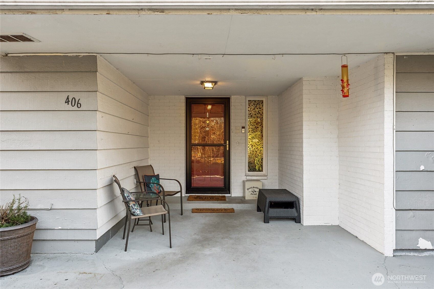 406 Dupont Avenue , Dupont, WA 98327