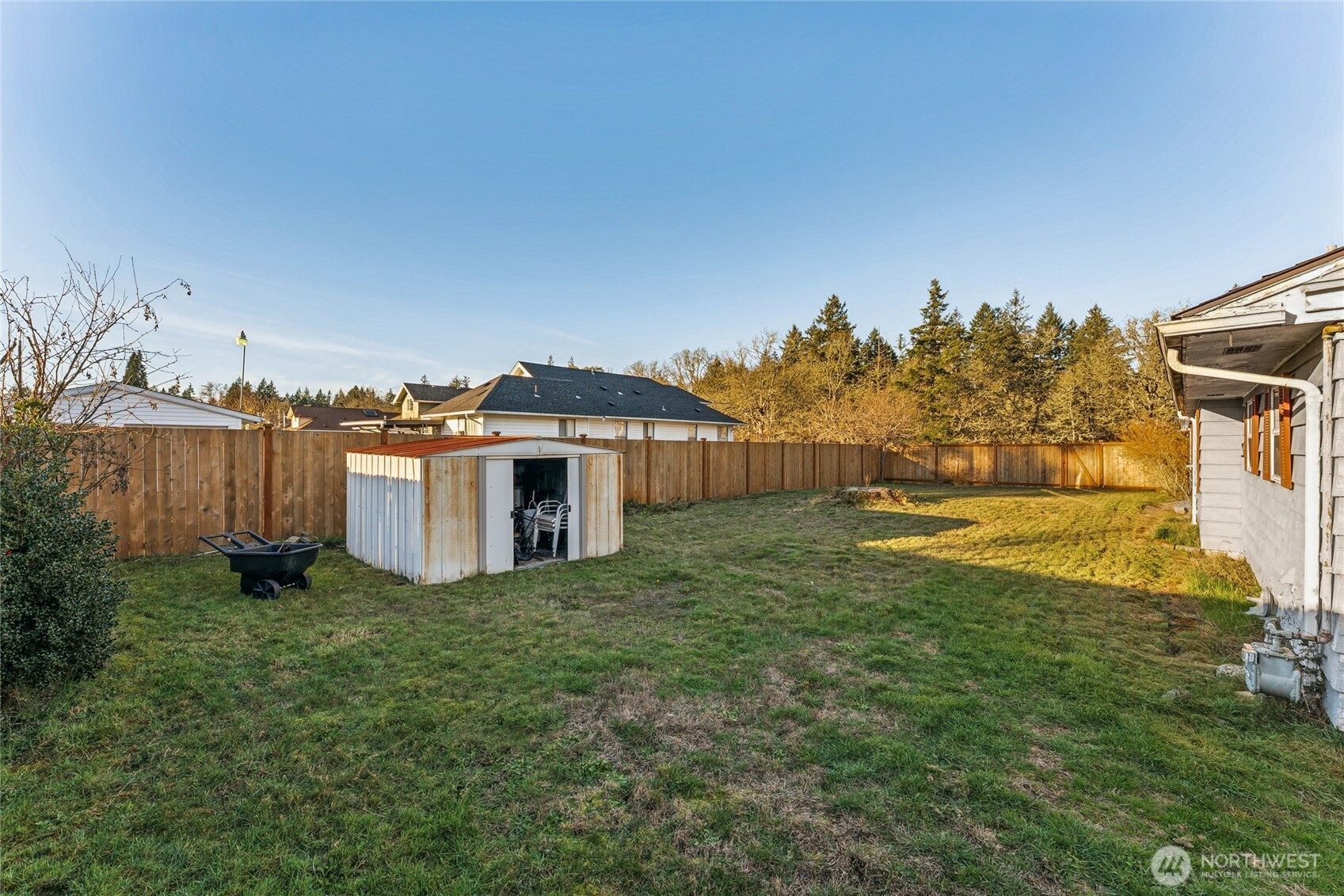 406 Dupont Avenue , Dupont, WA 98327