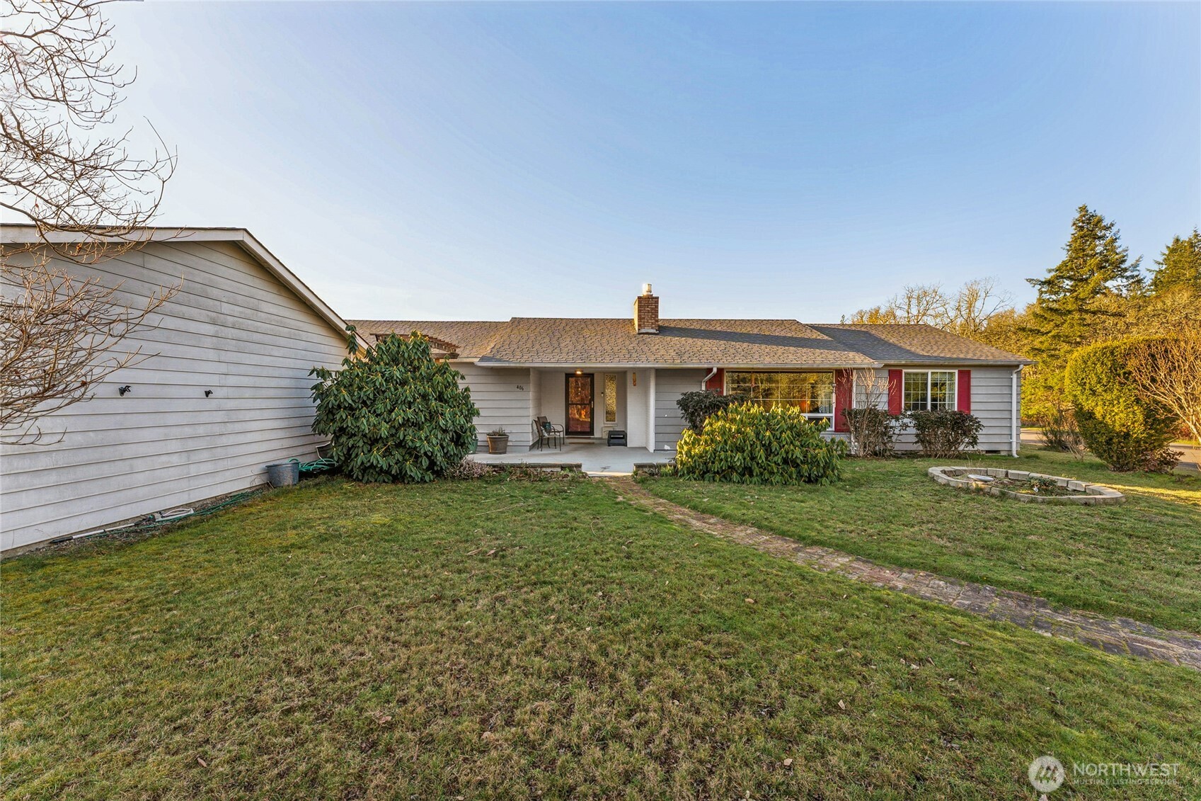 406 Dupont Avenue , Dupont, WA 98327