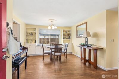 406 Dupont Avenue , Dupont, WA 98327 - Photo 4