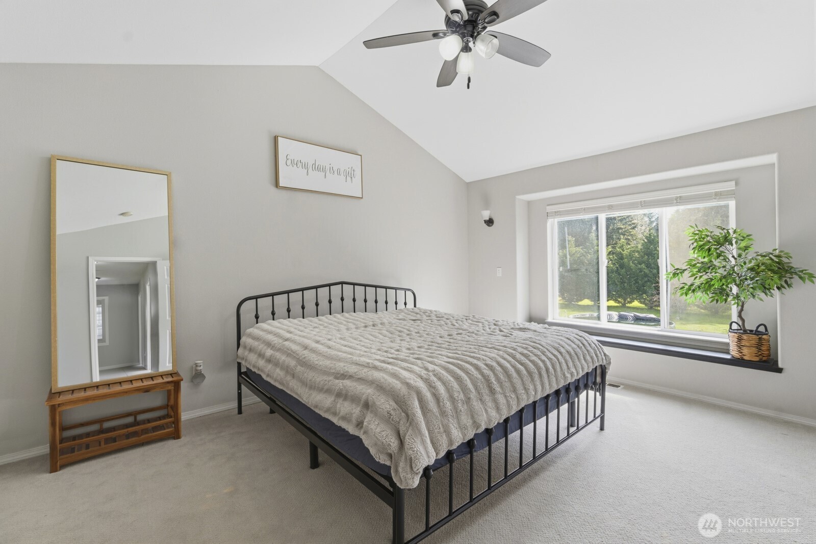 500 E Hiawatha Boulevard , Shelton, WA 98584-7865