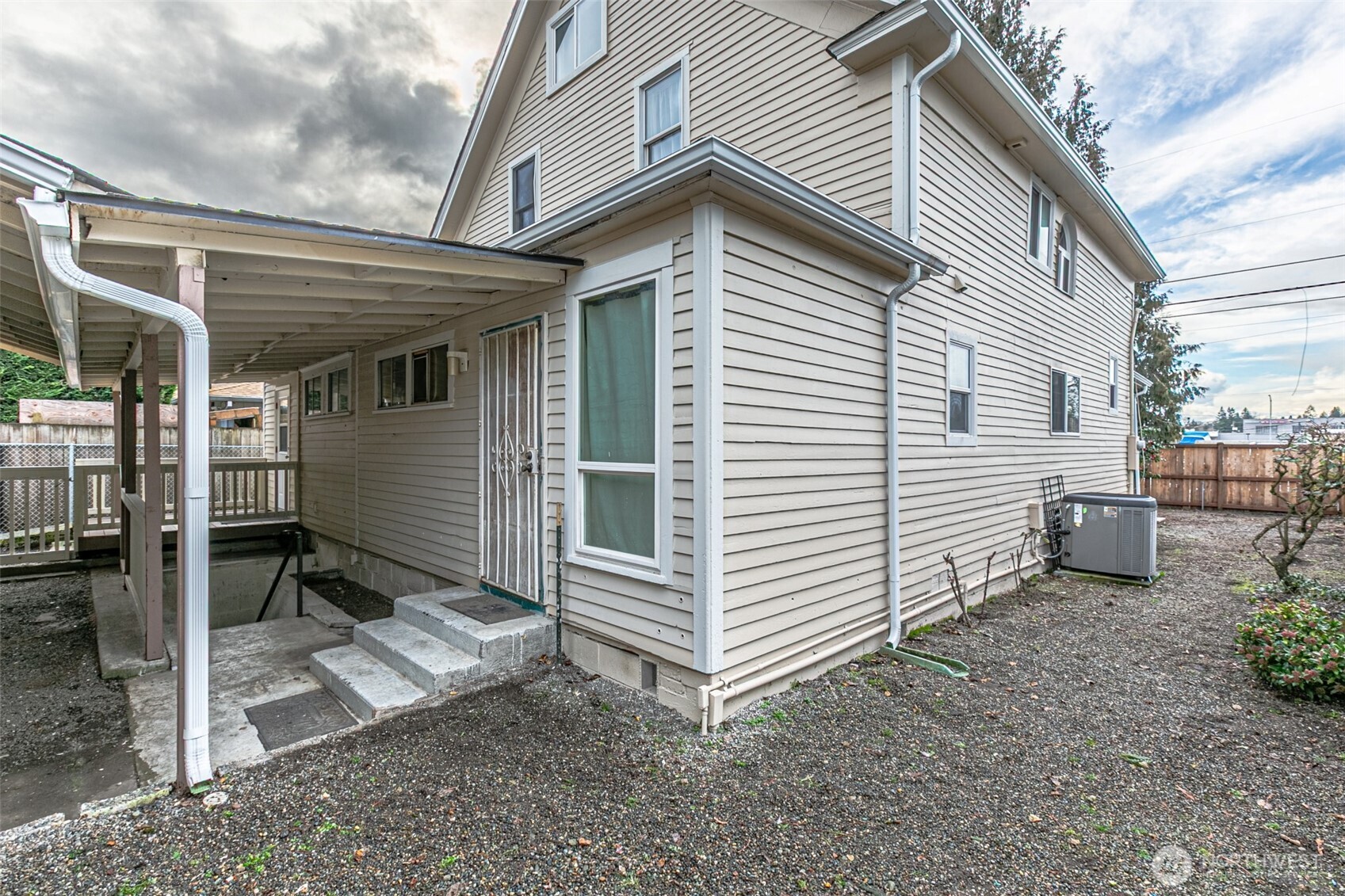 6225 S Puget Sound Avenue , Tacoma, WA 98409