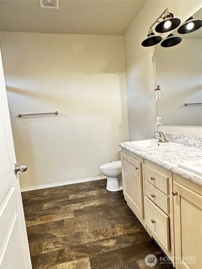 1720 Maple Lane #33, Kent, WA 98031 - Photo 12