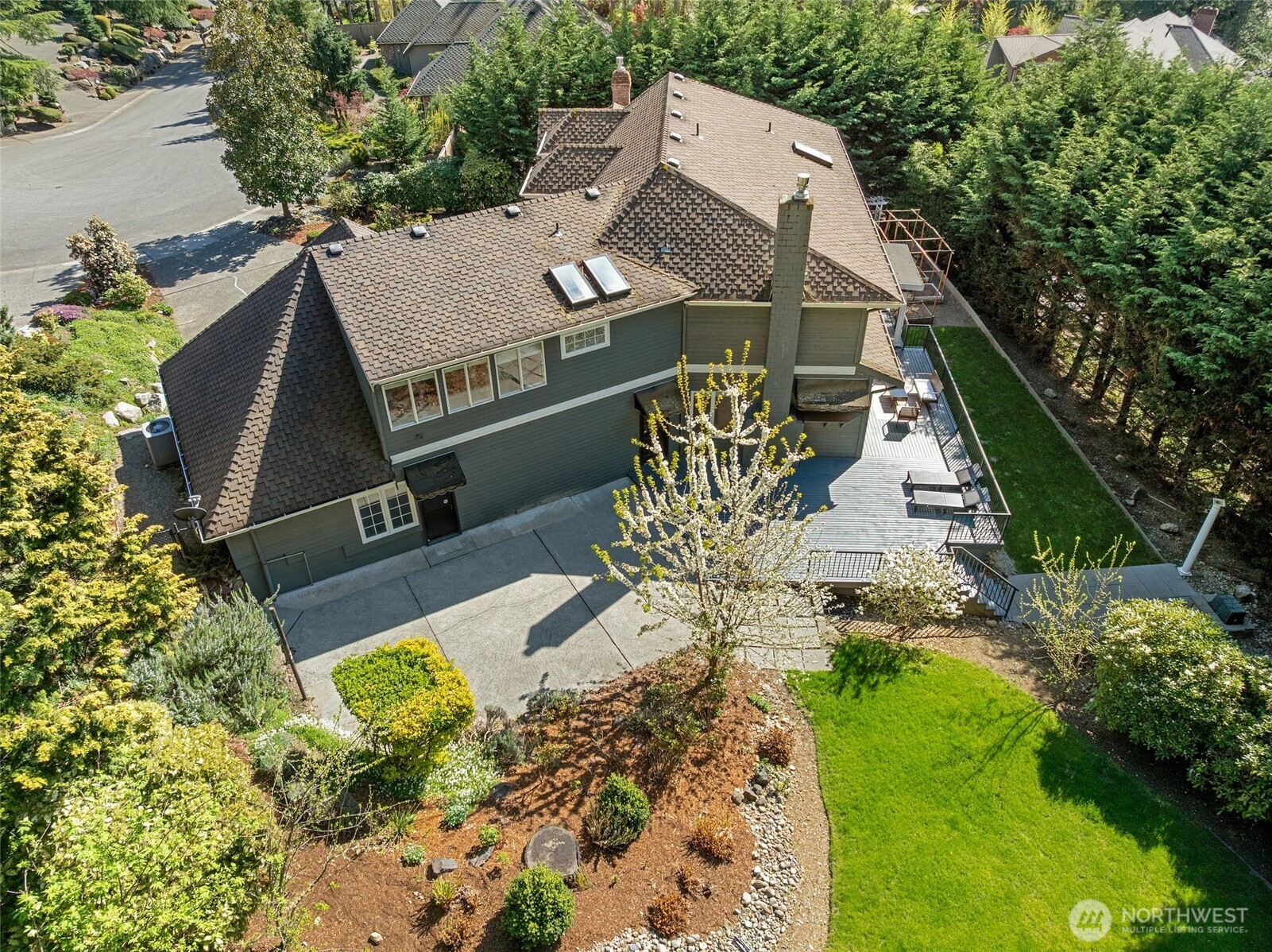 413 213th Place SE , Sammamish, WA 98074