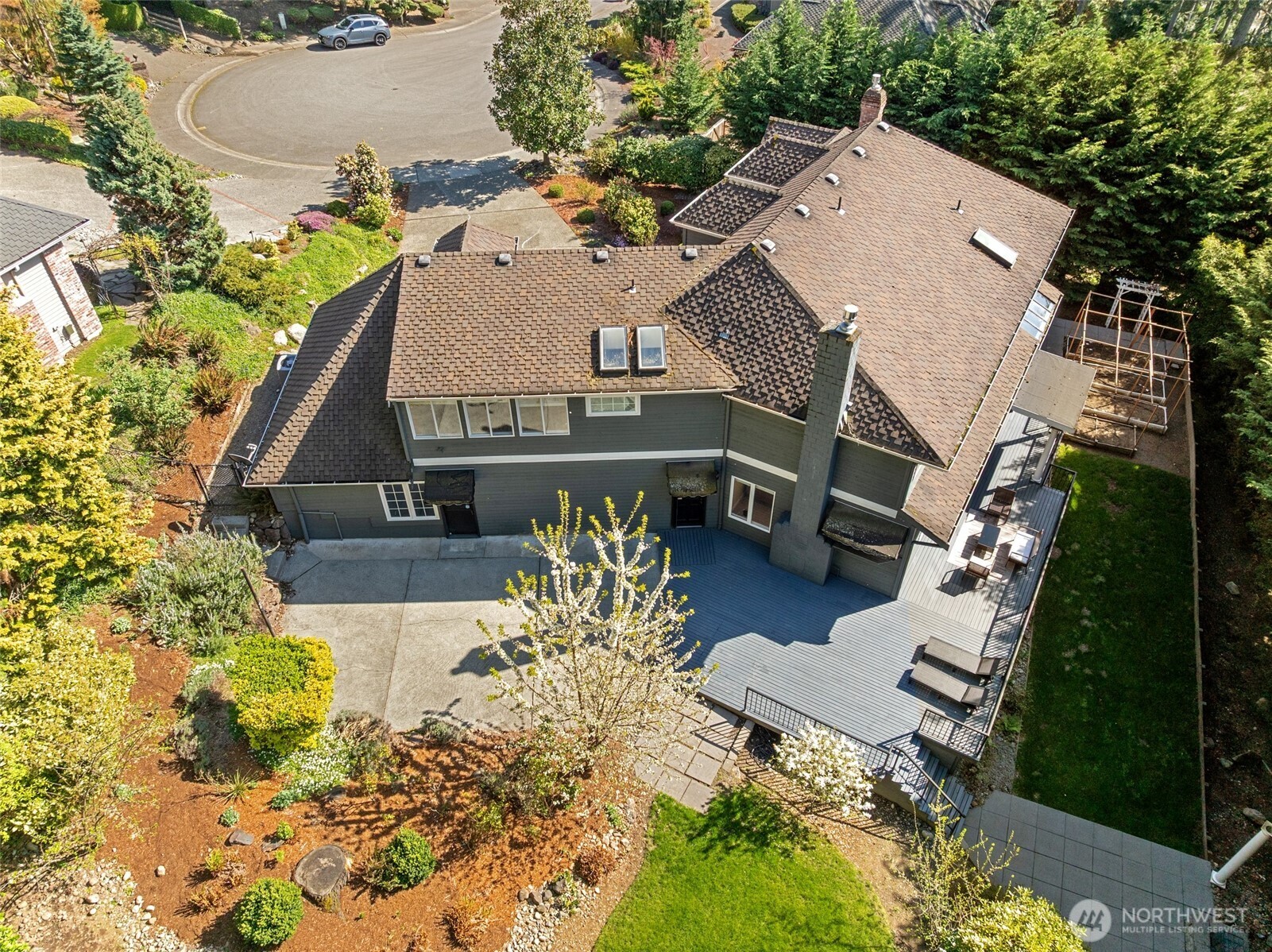 413 213th Place SE , Sammamish, WA 98074