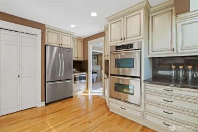 413 213th Place SE , Sammamish, WA 98074 - Photo 7